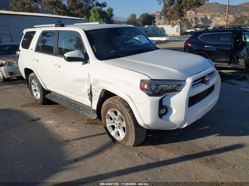 TOYOTA 4RUNNER SR5