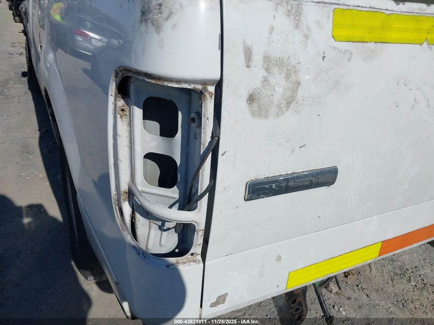 2007 Ford F-150 Stx/Xl/Xlt VIN: 1FTRF12W77NA77393 Lot: 43821811