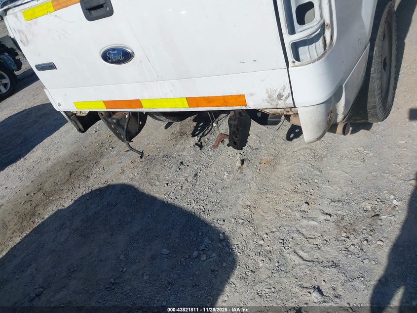 2007 Ford F-150 Stx/Xl/Xlt VIN: 1FTRF12W77NA77393 Lot: 43821811