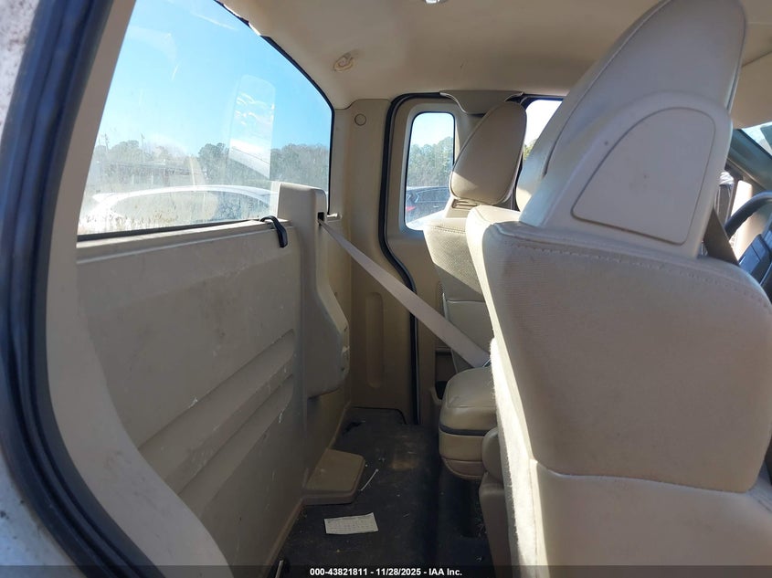 2007 Ford F-150 Stx/Xl/Xlt VIN: 1FTRF12W77NA77393 Lot: 43821811