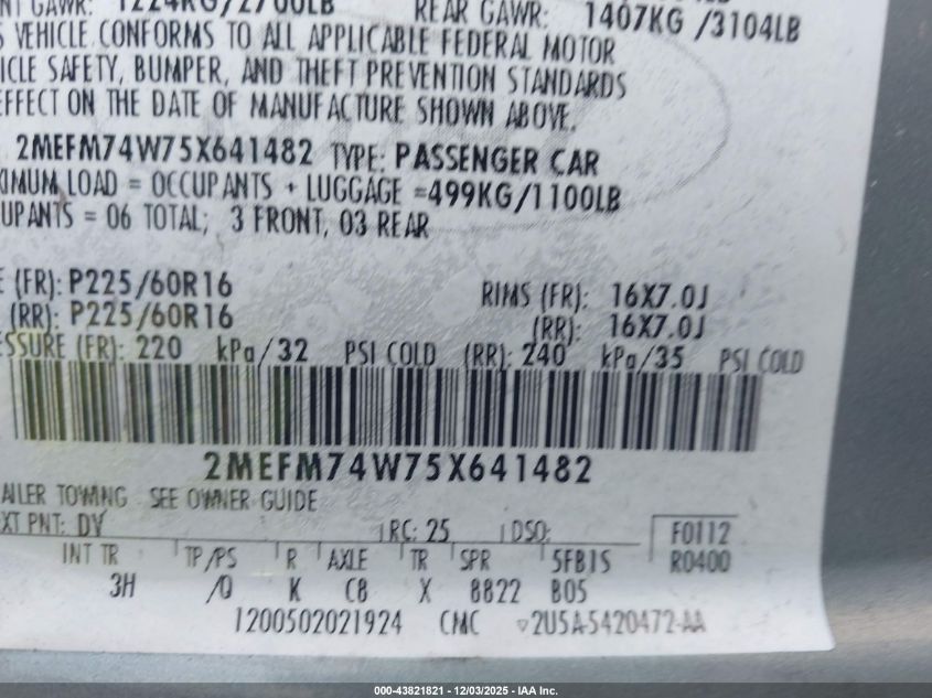 2005 Mercury Grand Marquis Gs VIN: 2MEFM74W75X641482 Lot: 43821821