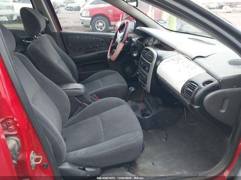 1B3DS46CXYD871888 2000 DODGE NEON photo no. 5