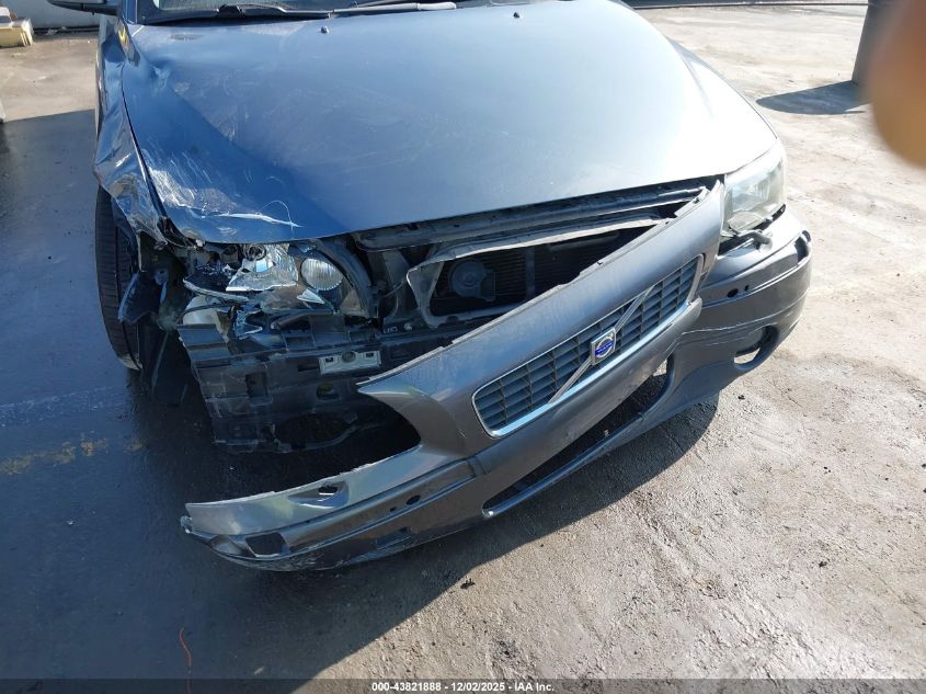 2004 Volvo S60 2.5T VIN: YV1RS59V842419022 Lot: 43821888