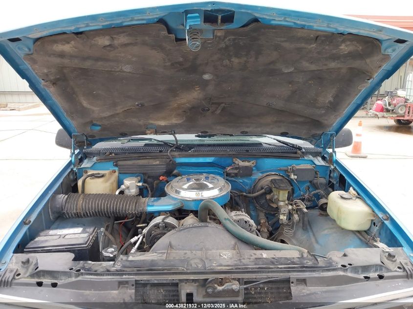 1993 Chevrolet Gmt-400 C1500 VIN: 2GCEC19H0P1117488 Lot: 43821932