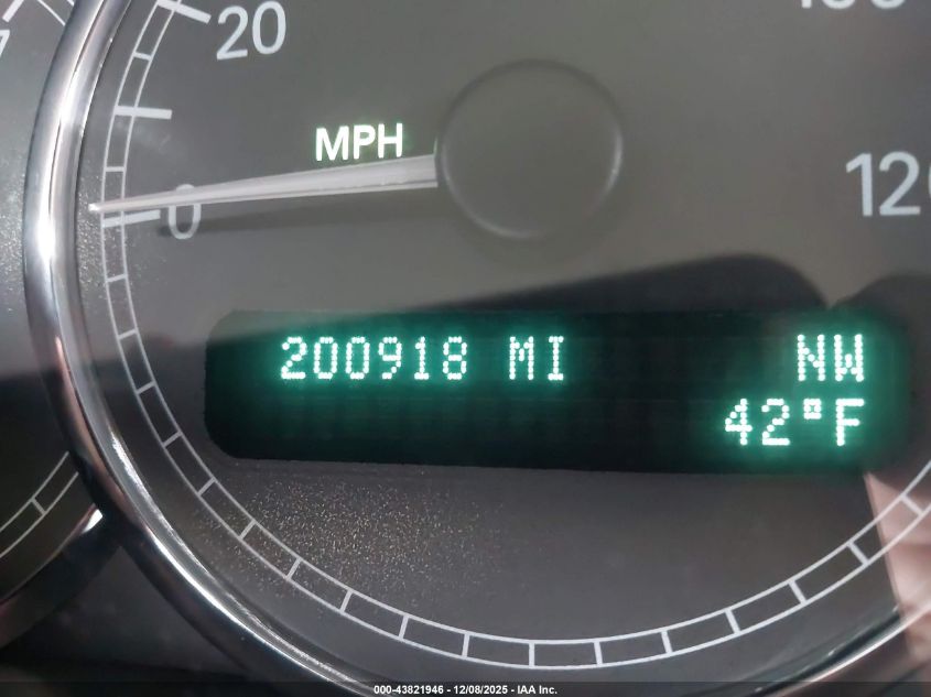 2005 Buick Lacrosse Cxl VIN: 2G4WD532851210121 Lot: 43821946