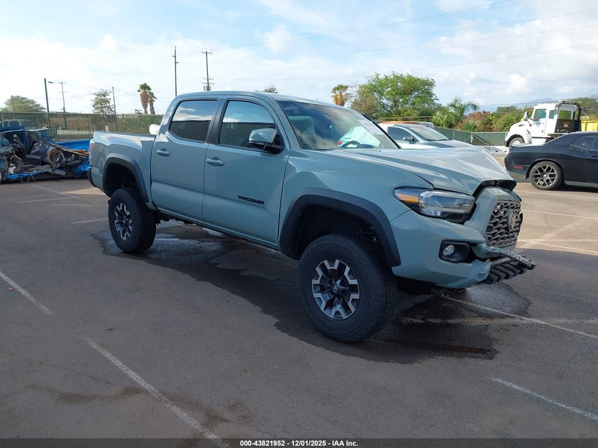 TOYOTA TACOMA SR5 V6
