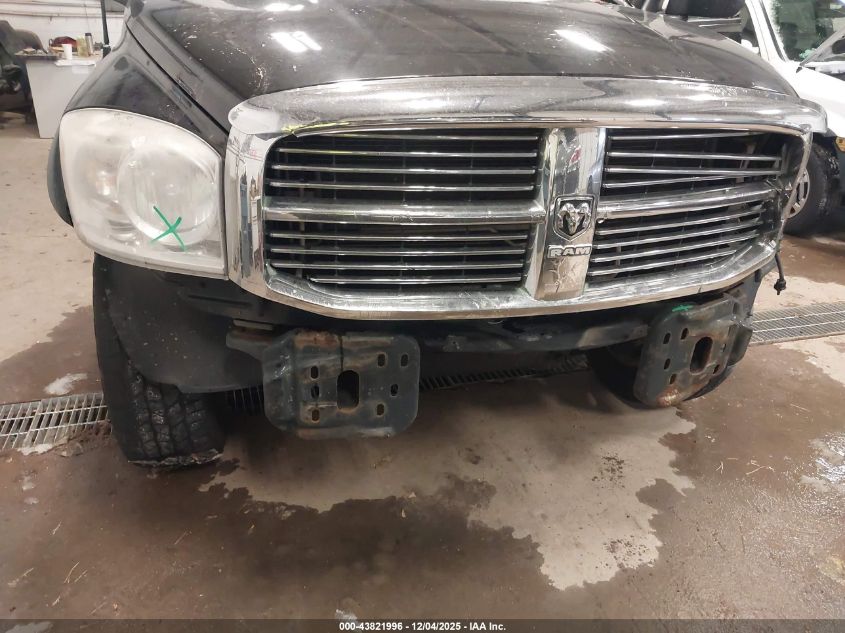 2007 Dodge Ram 1500 Slt/Trx4 Off Road/Sport VIN: 1D7HU18207S216647 Lot: 43821996