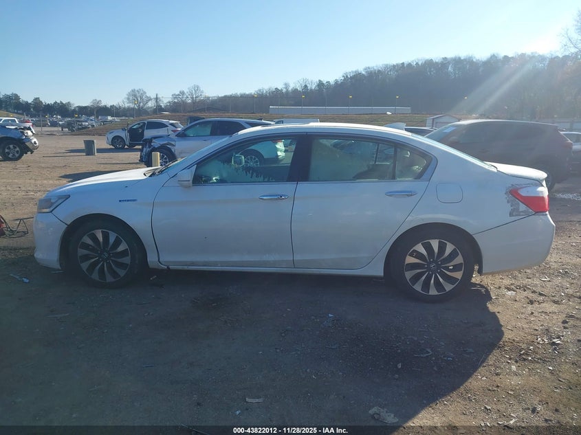 2015 Honda Accord Hybrid Ex-L VIN: 1HGCR6F54FA005862 Lot: 43822012
