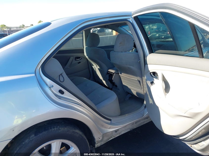 2007 Toyota Camry Le V6 VIN: 4T1BK46K37U037593 Lot: 43822043