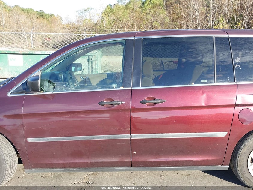 2007 Honda Odyssey Lx VIN: 5FNRL38217B008593 Lot: 43822055