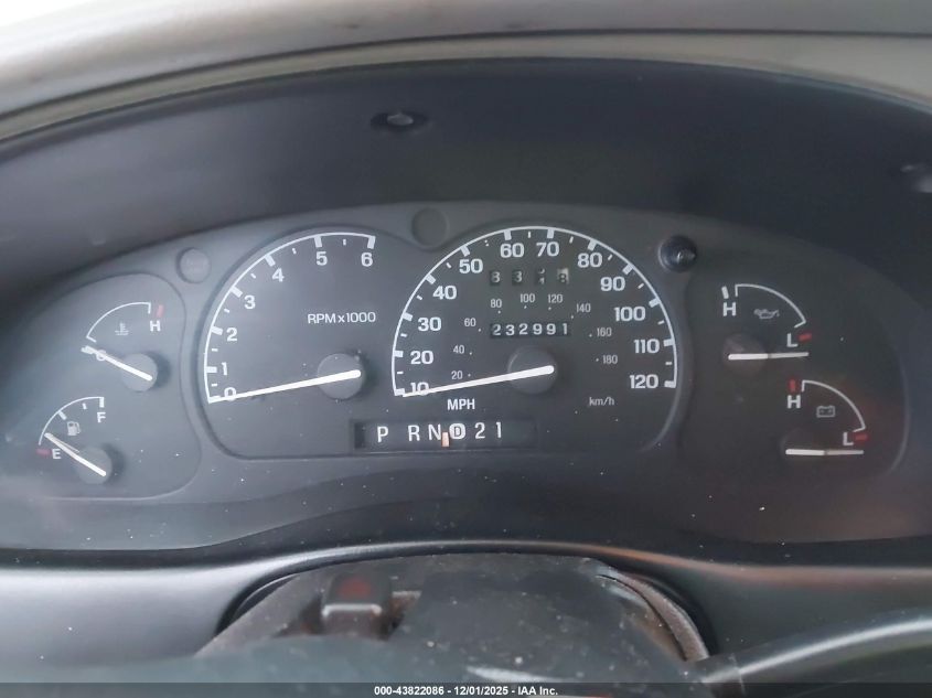 1997 Ford Explorer Eddie Bauer/Limited/Xlt VIN: 1FMDU35P1VZA20480 Lot: 43822086