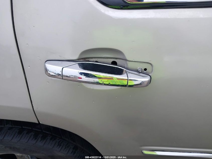 2007 Cadillac Escalade Standard VIN: 1GYFK638X7R174988 Lot: 43822114