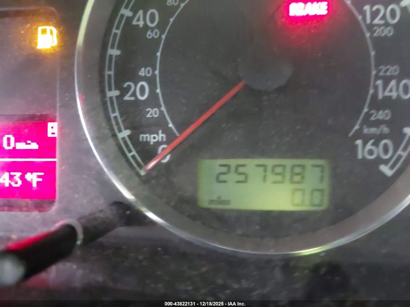 2002 Volkswagen Passat Gls VIN: WVWVD63B12E372673 Lot: 43822131