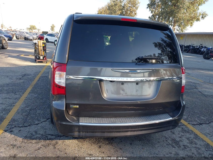 2015 Chrysler Town & Country Touring VIN: 2C4RC1BG7FR561440 Lot: 43822189
