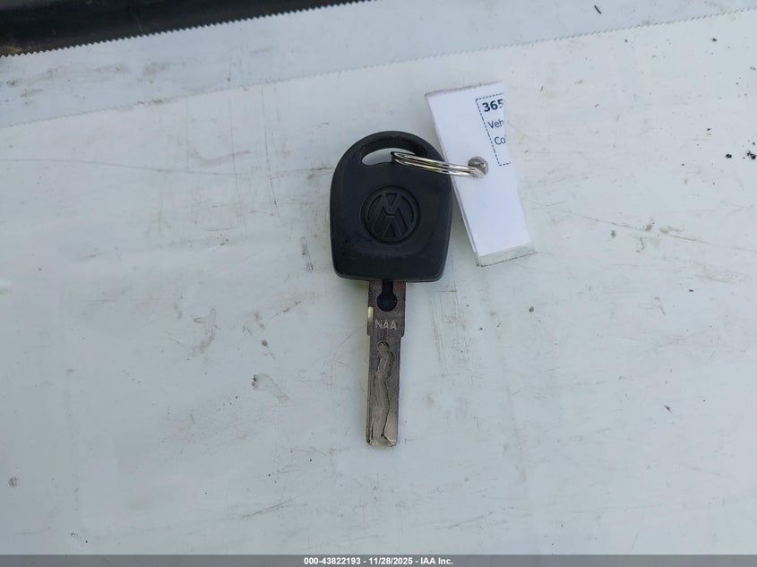 2008 Volkswagen R32 VIN: WVWKC71K48W154647 Lot: 43822193