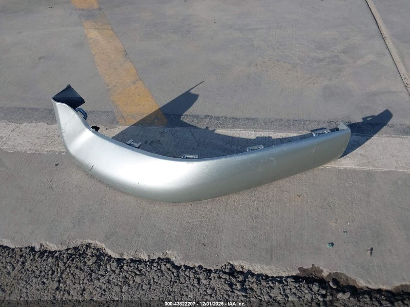 2004 Toyota Matrix Xr VIN: 2T1KR32E94C248137 Lot: 43822207