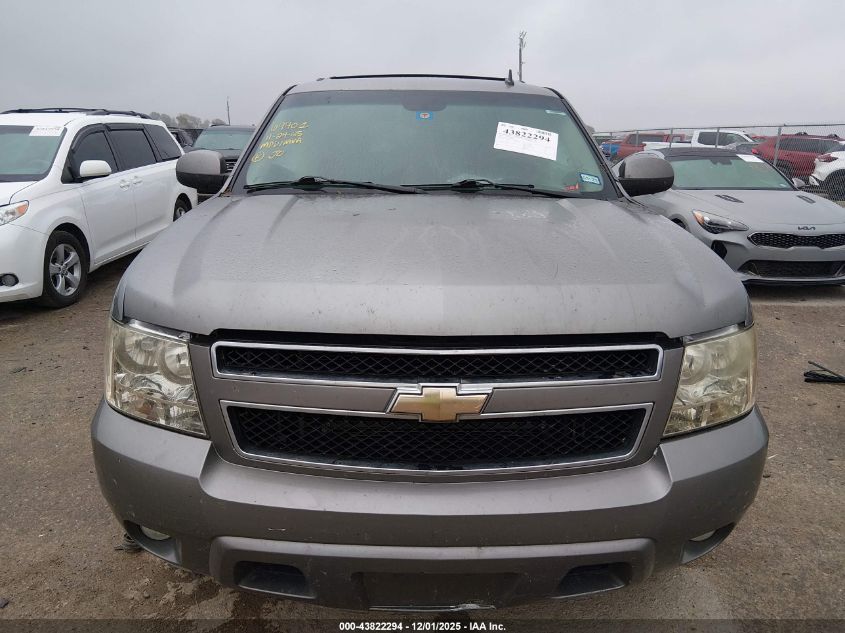 2009 Chevrolet Suburban 1500 Lt2 VIN: 1GNFC26029R153323 Lot: 43822294