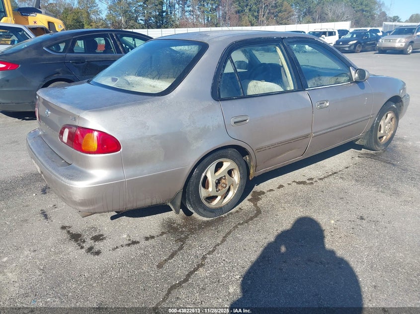 1NXBR18E2WZ135871 1998 TOYOTA COROLLA photo no. 4