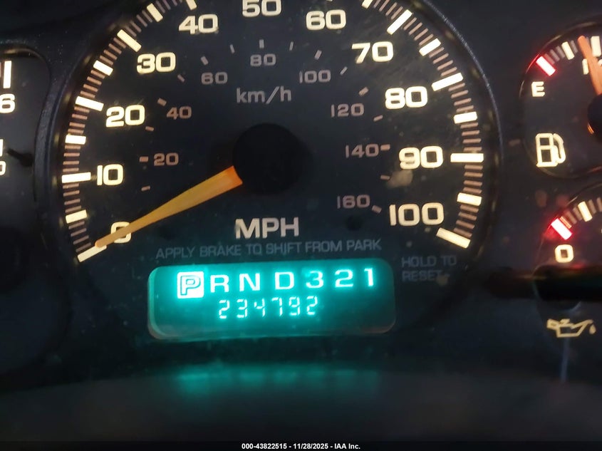 2000 Chevrolet Silverado 1500 Ls VIN: 2GCEC19V9Y1138332 Lot: 43822515