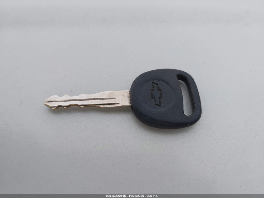 2000 Chevrolet Silverado 1500 Ls VIN: 2GCEC19V9Y1138332 Lot: 43822515