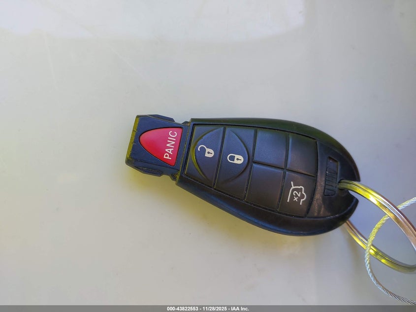 2008 Jeep Commander Sport VIN: 1J8HH48N68C224895 Lot: 43822553