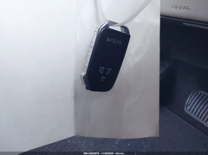 2023 Kia Carnival Mpv Ex VIN: KNDNC5H37P6298126 Lot: 43822576