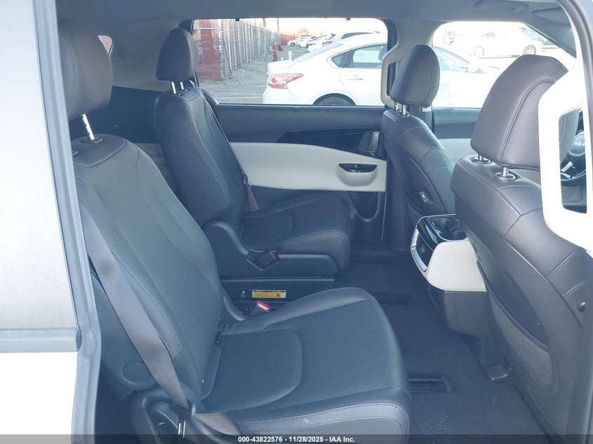 2023 Kia Carnival Mpv Ex VIN: KNDNC5H37P6298126 Lot: 43822576