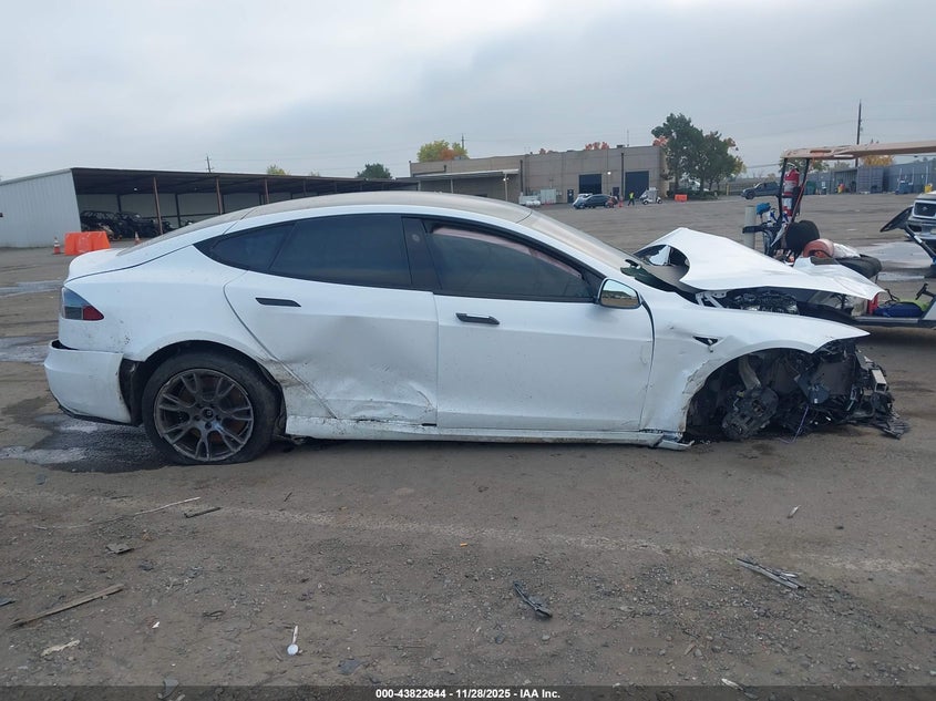 2022 Tesla Model S Dual Motor All-Wheel Drive VIN: 5YJSA1E5XNF460825 Lot: 43822644
