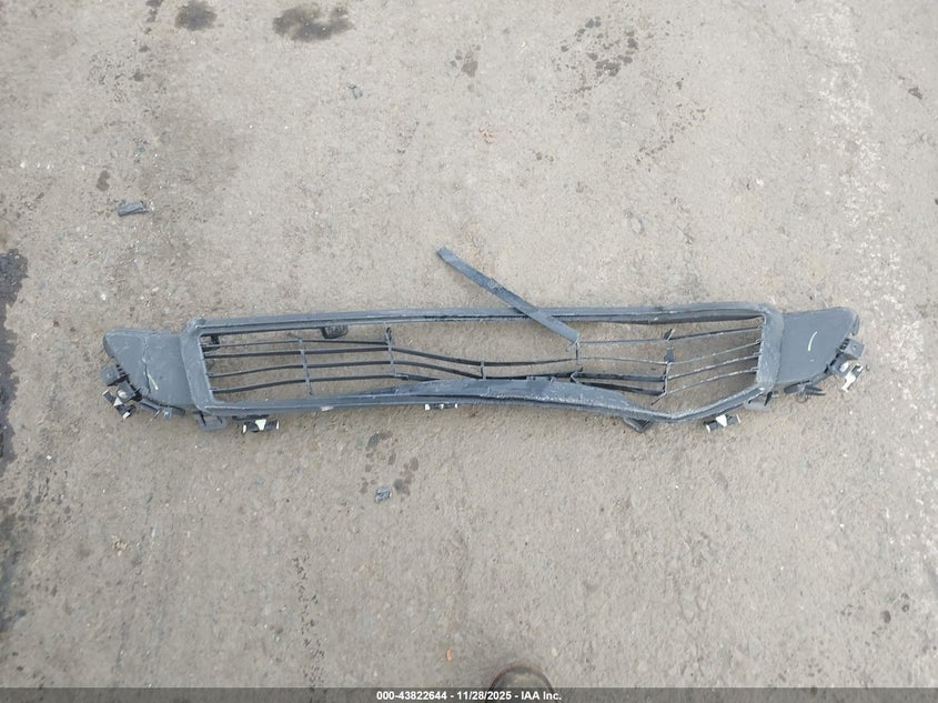 2022 Tesla Model S Dual Motor All-Wheel Drive VIN: 5YJSA1E5XNF460825 Lot: 43822644