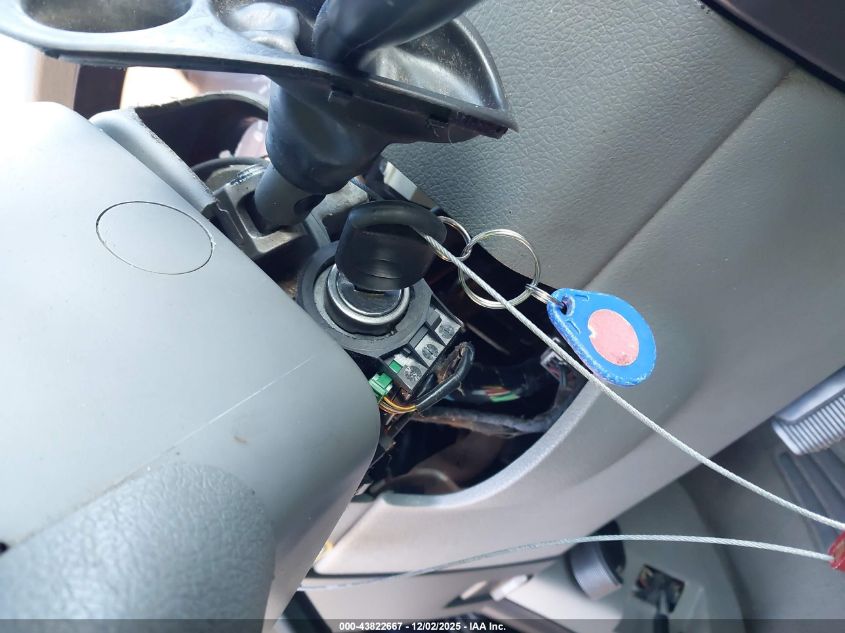 2005 Ford F-150 Stx/Xl/Xlt VIN: 1FTRX12W55NC06581 Lot: 43822667