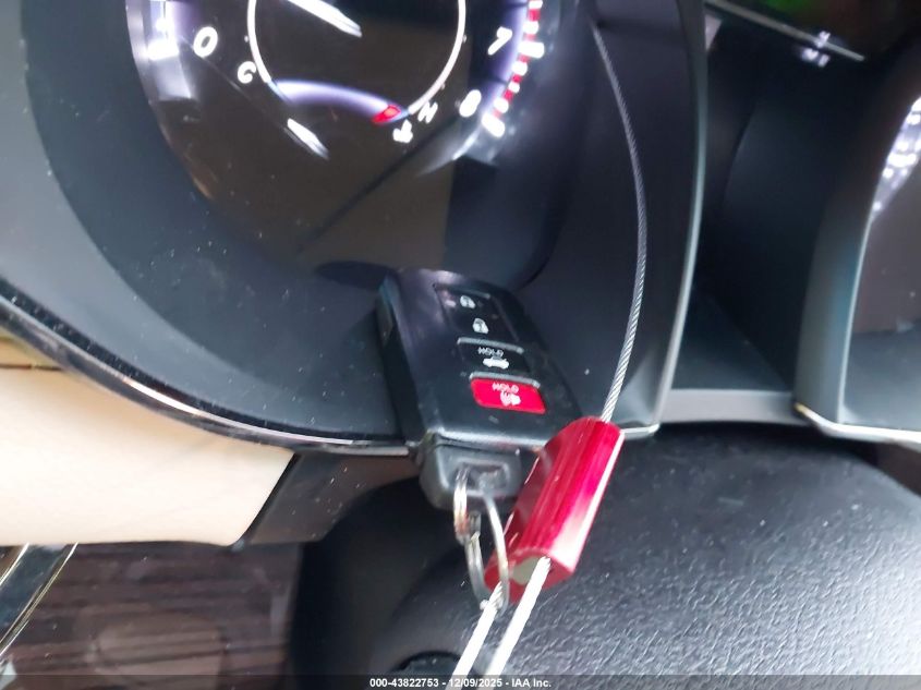 2015 Toyota Avalon Limited VIN: 4T1BK1EB5FU178390 Lot: 43822753