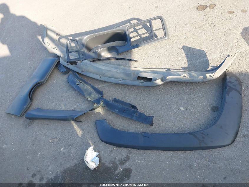 2002 GMC Sierra 2500 Sl VIN: 1GDHC24U22E225539 Lot: 43822770