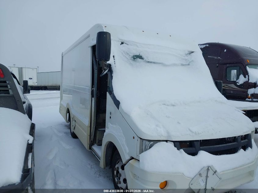 2013 Isuzu Commercial Van