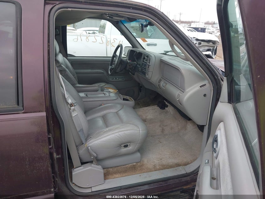 1GNEK13R5VJ427277 1997 CHEVROLET TAHOE photo no. 5