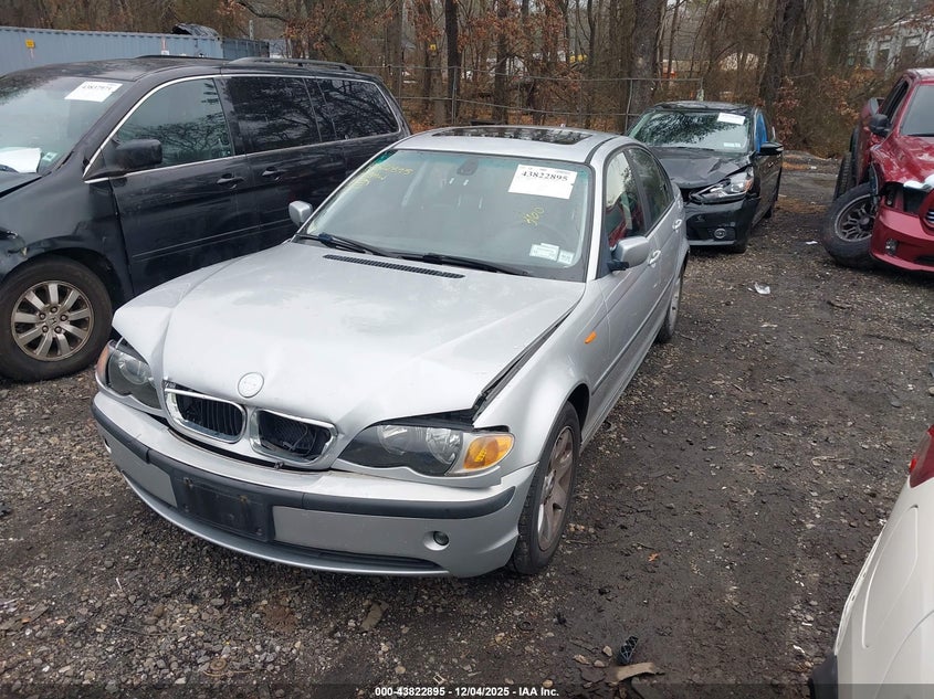 WBAAZ33444KP90517 2004 BMW 3ER photo no. 2