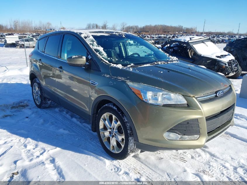 FORD ESCAPE SE