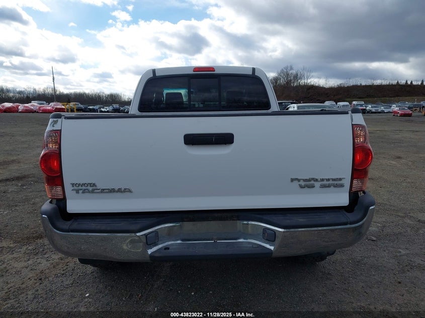 2007 Toyota Tacoma Prerunner V6 VIN: 5TETU62N57Z423762 Lot: 43823022