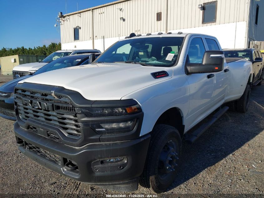 2026 Ram 3500 Tradesman 4X4 8' Box VIN: 3C63RRGJ5TG195283 Lot: 43823045
