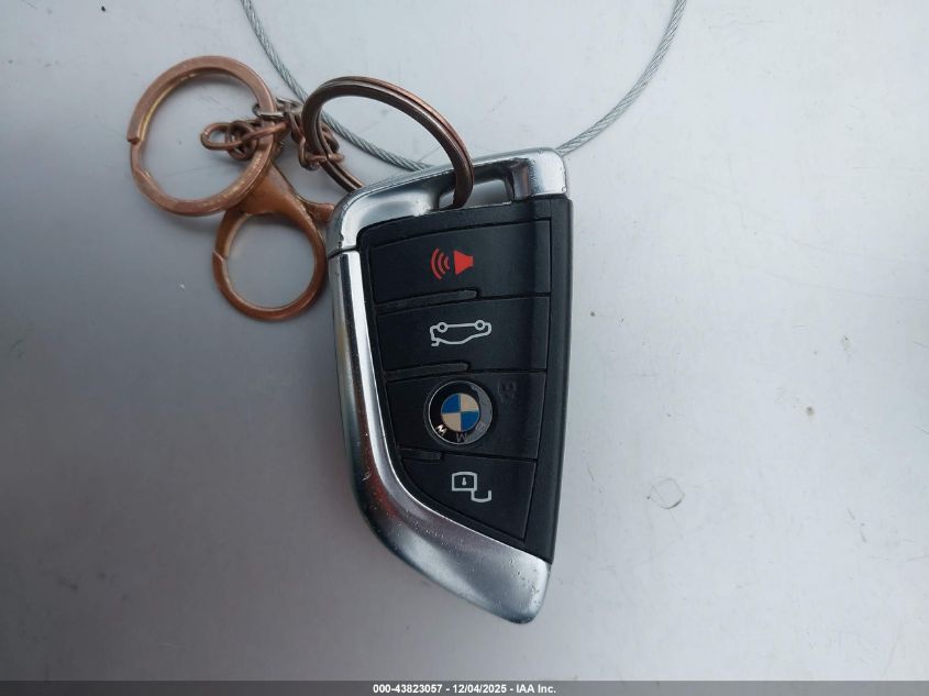 2020 BMW 330I xDrive VIN: 3MW5R7J06L8B07211 Lot: 43823057