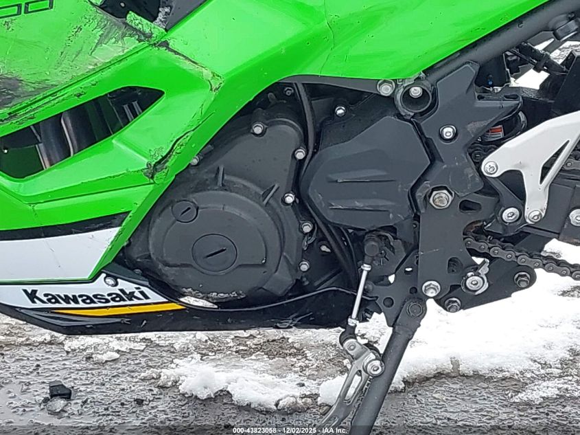 2025 Kawasaki Ex500 H VIN: ML5EXGH10SDA60506 Lot: 43823058