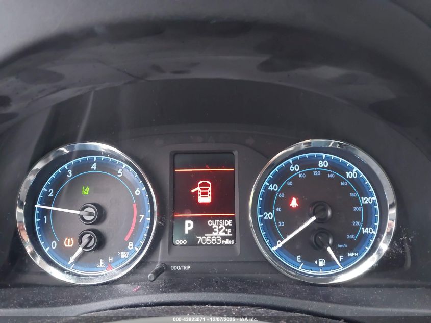 2018 Toyota Corolla Le VIN: 2T1BURHE3JC980994 Lot: 43823071