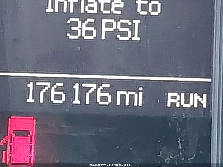 2015 Chrysler Town & Country Touring VIN: 2C4RC1BG0FR573431 Lot: 43823075