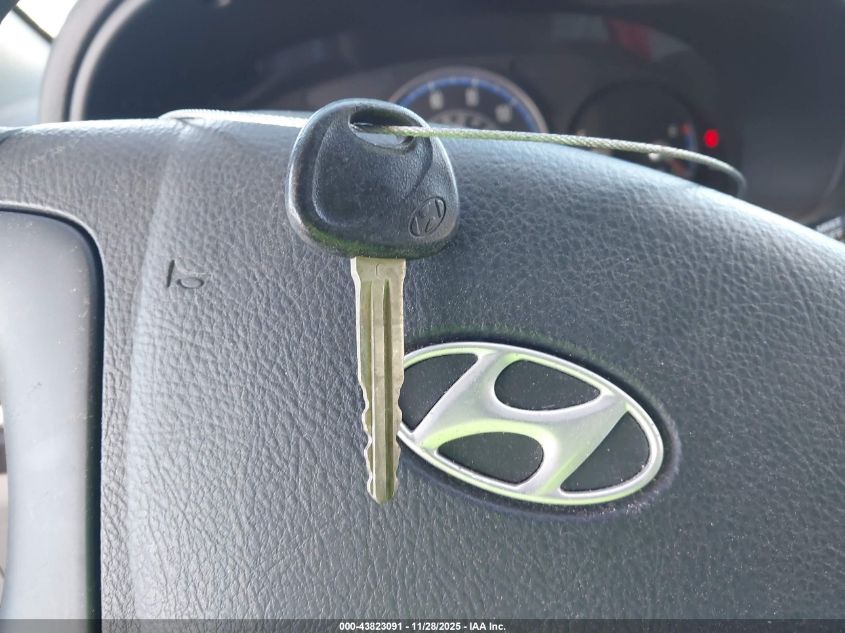 2008 Hyundai Santa Fe Gls VIN: 5NMSG13D18H194025 Lot: 43823091