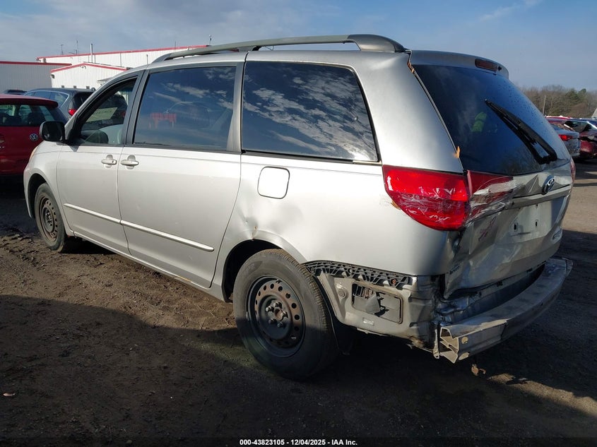 5TDZA23C74S045803 2004 TOYOTA SIENNA photo no. 3