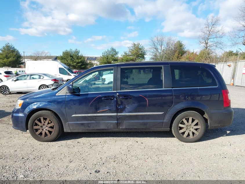 2015 Chrysler Town & Country Touring VIN: 2C4RC1BG0FR698963 Lot: 43823119