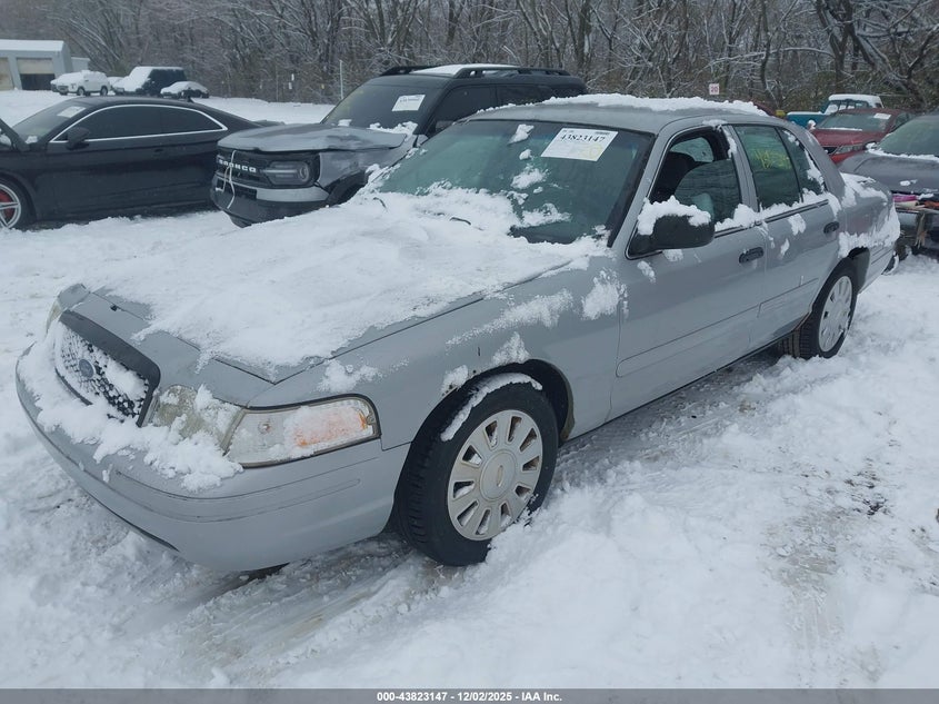 2FAHP71V48X117715 2008 FORD CROWN VICTORIA photo no. 2