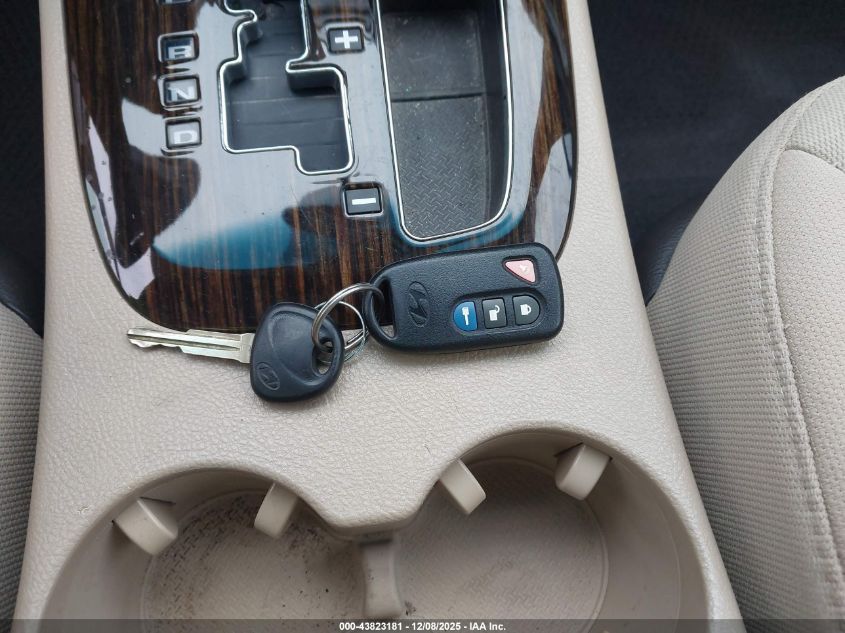 2011 Hyundai Santa Fe Gls V6 VIN: 5XYZGDAG4BG038141 Lot: 43823181