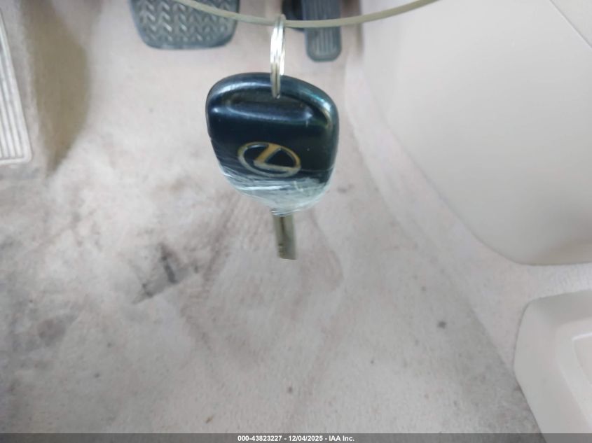 2005 Lexus Rx 330 VIN: 2T2HA31U95C082578 Lot: 43823227