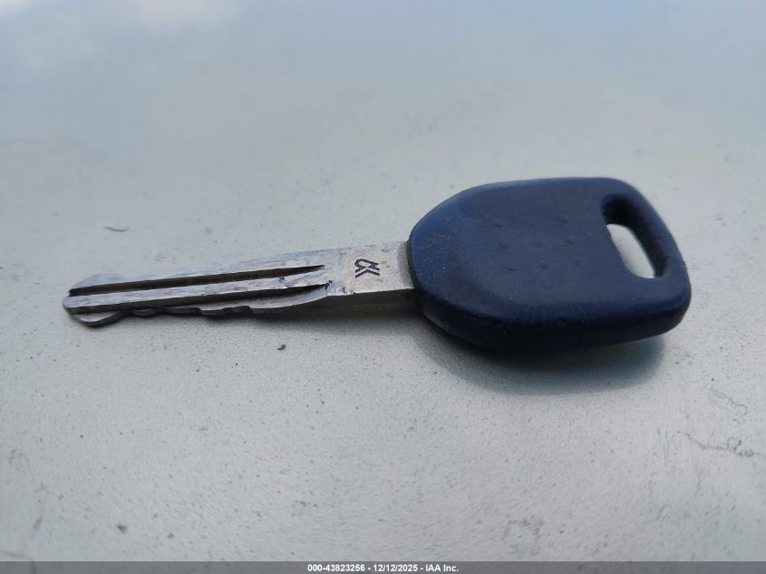 2003 Subaru Forester X VIN: JF1SG63683G762016 Lot: 43823256