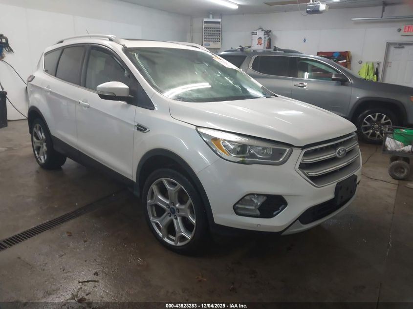 FORD ESCAPE TITANIUM